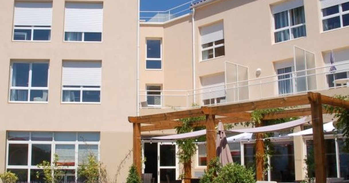 Châteauneuf-Grasse (06)