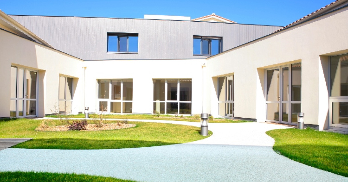 Fronsac (33)