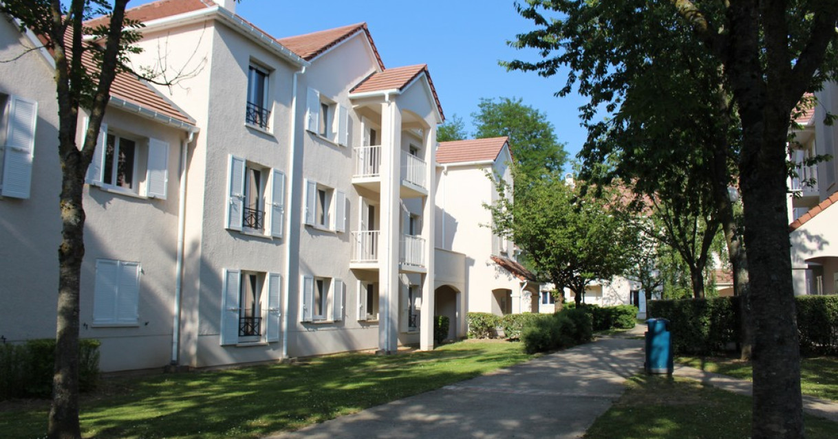 Magny-le-Hongre (77)