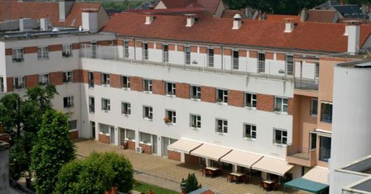 Moulins (03)
