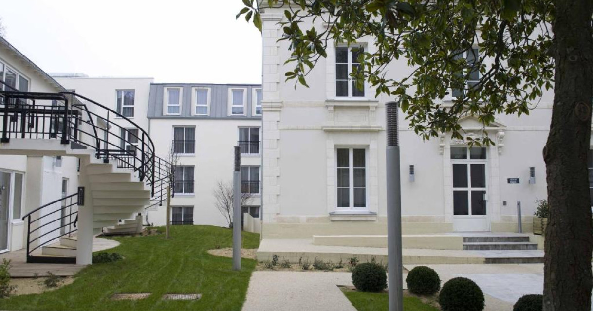 Nantes (44)
