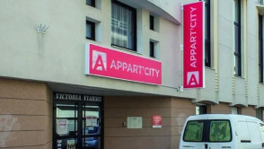 Nantes (44)