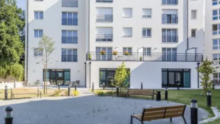 Nantes (44)